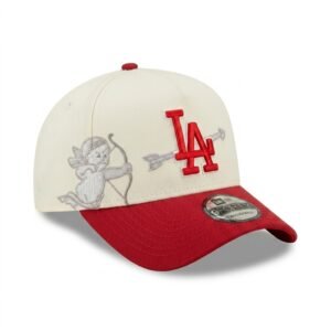 GORRA LA SAN VALENTIN BEIGE CON ROJO Y ROSA