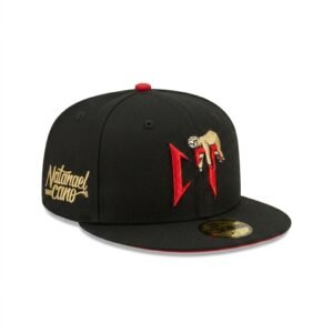 GORRA CORRIDOS TUMBADOS NEGRO CON ROJO