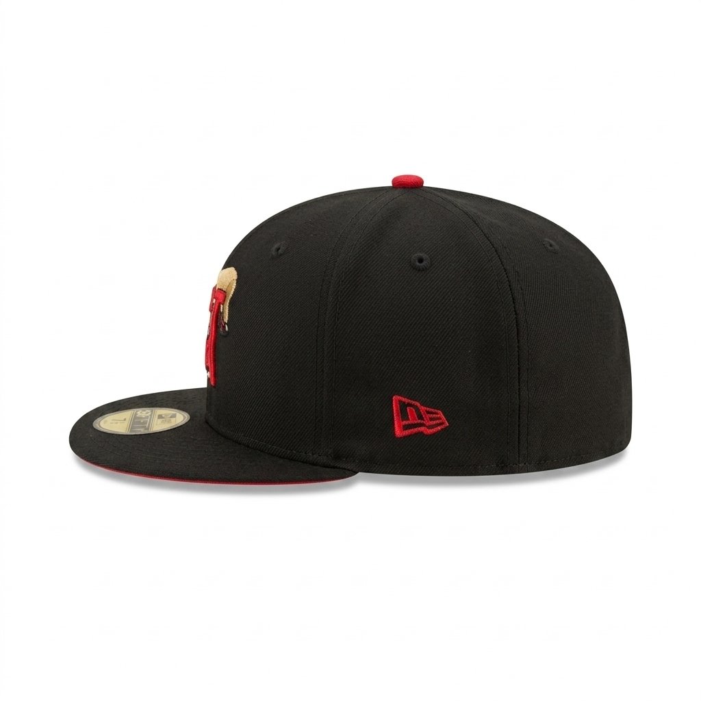 GORRA CORRIDOS TUMBADOS NEGRO CON ROJO - Image 4