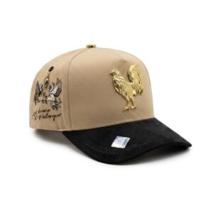 GORRA GALLO PUESTOS QUINCE BEIGE CON NEGRO
