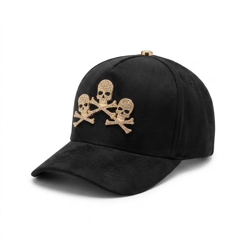 GORRA SKULL NEGRO CON DORADO PLACA DIAMANTES