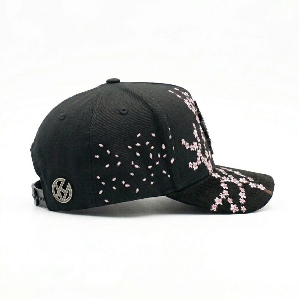 GORRA SAKURA NEGRO CON ROSA - Image 2