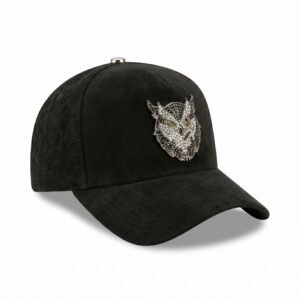 GORRA EL BÚHO NEGRO CON PLACA DIAMANTES
