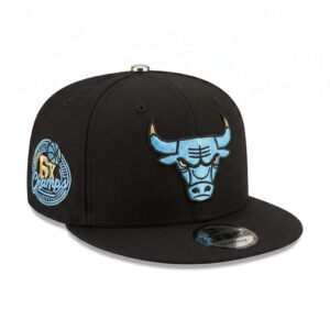 GORRA BULLS NEGO CON AZUL 6X CHAMPS