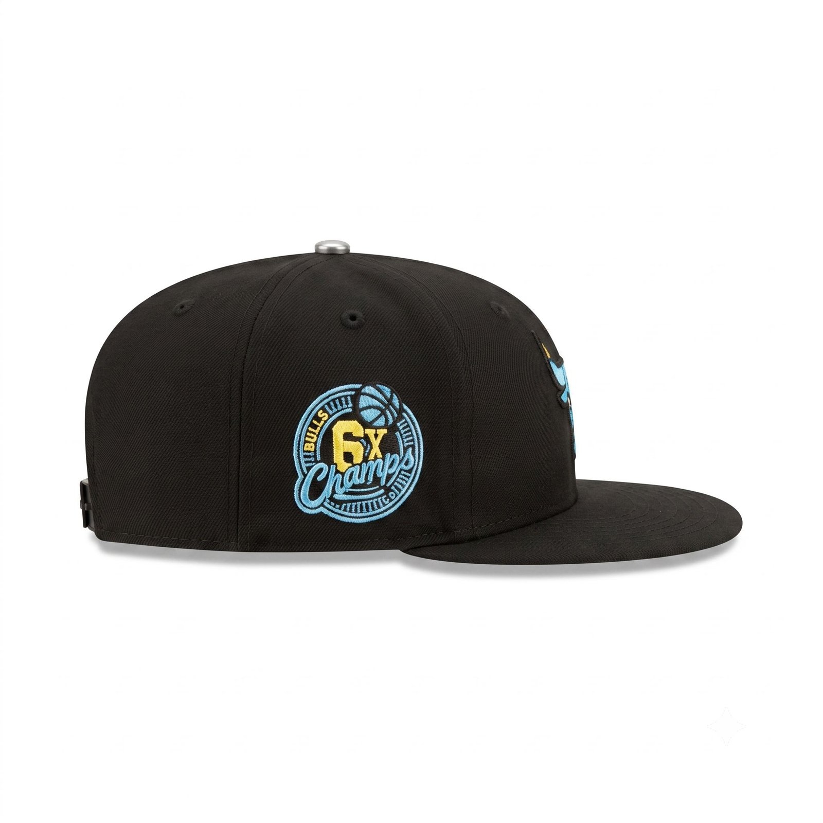 GORRA BULLS NEGO CON AZUL 6X CHAMPS - Image 2
