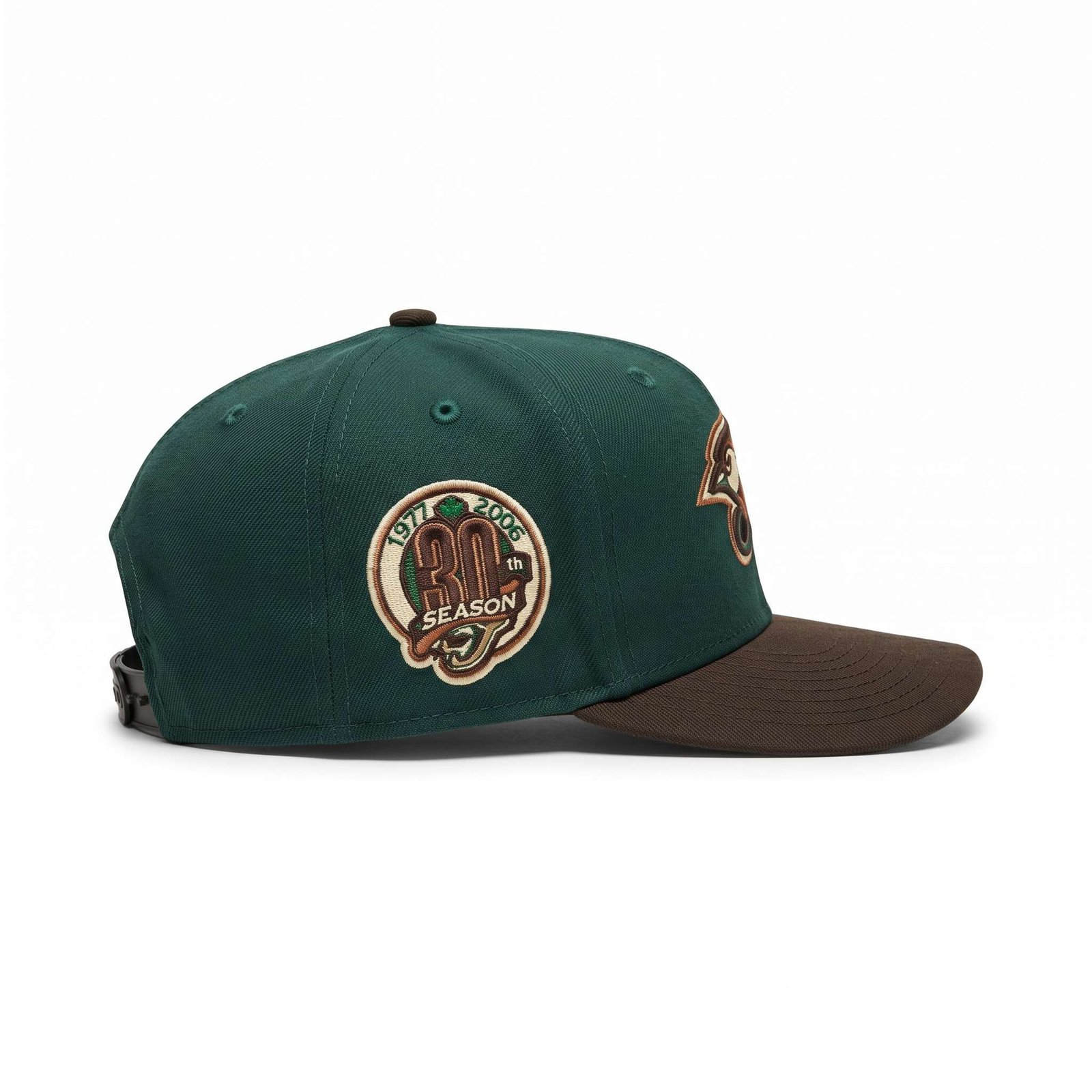 GORRA BLUE JAYS VERDE OSCURO CON CAFÉ 30TH SEASON - Imagen 2